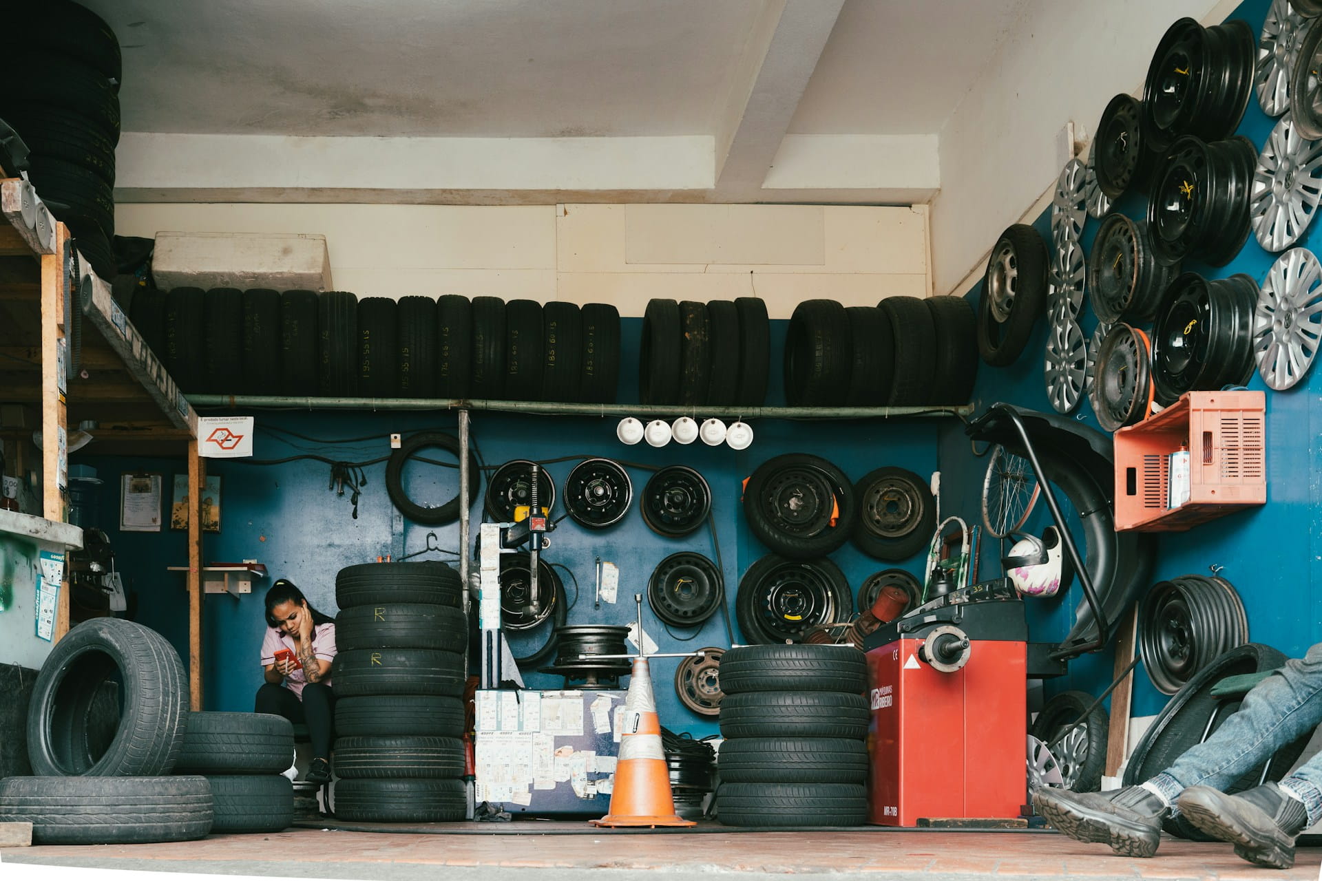 How to Choose the Best Tyre Shops for Quality Car Tyres at the Right Price